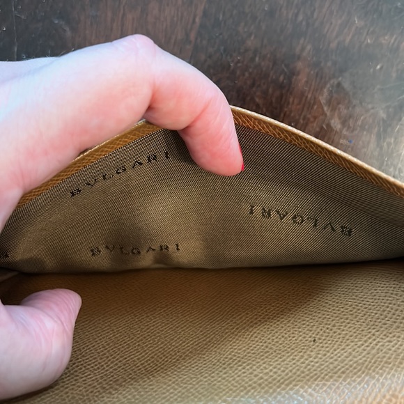 Authentic Vintage Bvlgari Wallet - Picture 6 of 9